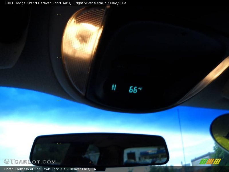 Bright Silver Metallic / Navy Blue 2001 Dodge Grand Caravan Sport AWD
