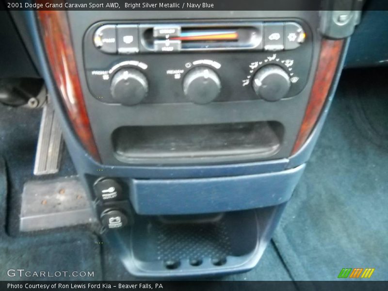 Bright Silver Metallic / Navy Blue 2001 Dodge Grand Caravan Sport AWD