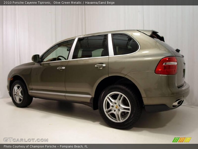 Olive Green Metallic / Havanna/Sand Beige 2010 Porsche Cayenne Tiptronic