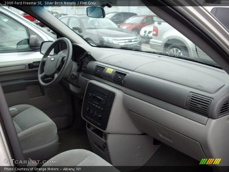 Silver Birch Metallic / Flint Grey 2006 Ford Freestar SE