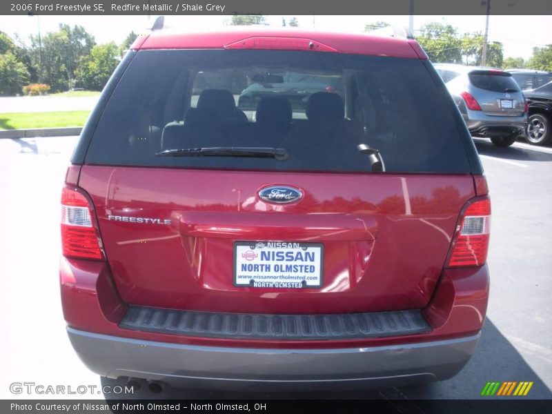 Redfire Metallic / Shale Grey 2006 Ford Freestyle SE