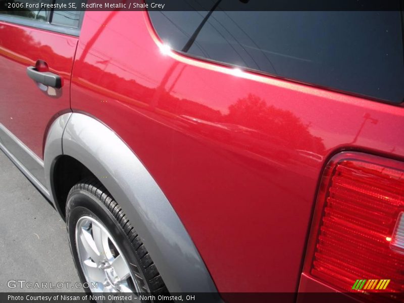 Redfire Metallic / Shale Grey 2006 Ford Freestyle SE