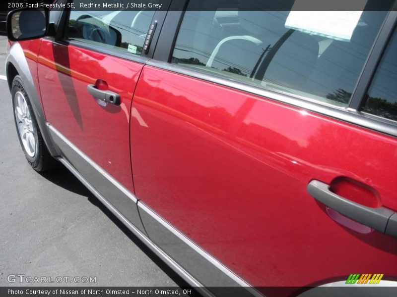 Redfire Metallic / Shale Grey 2006 Ford Freestyle SE