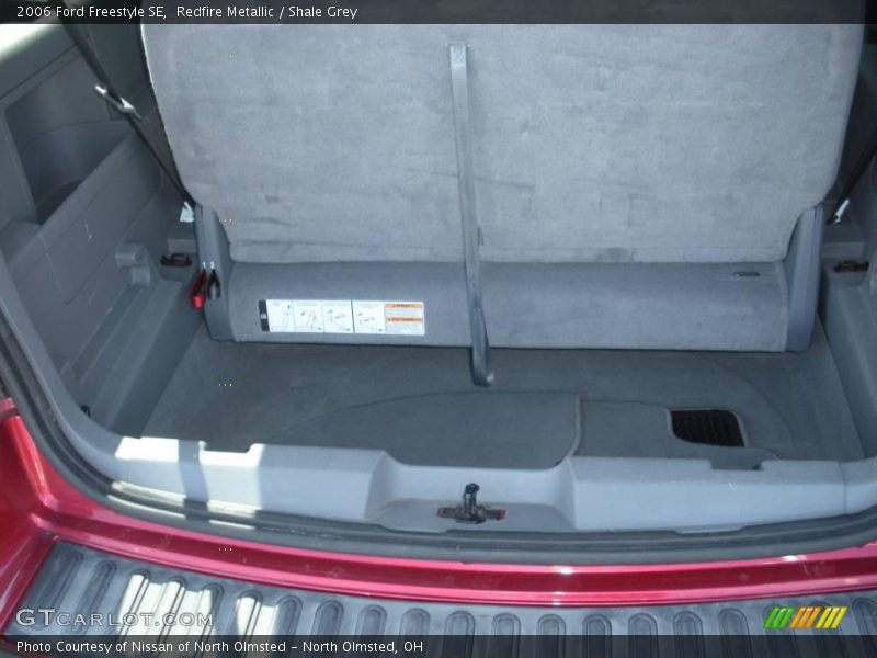Redfire Metallic / Shale Grey 2006 Ford Freestyle SE