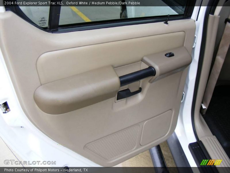 Oxford White / Medium Pebble/Dark Pebble 2004 Ford Explorer Sport Trac XLS
