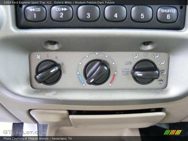 Oxford White / Medium Pebble/Dark Pebble 2004 Ford Explorer Sport Trac XLS