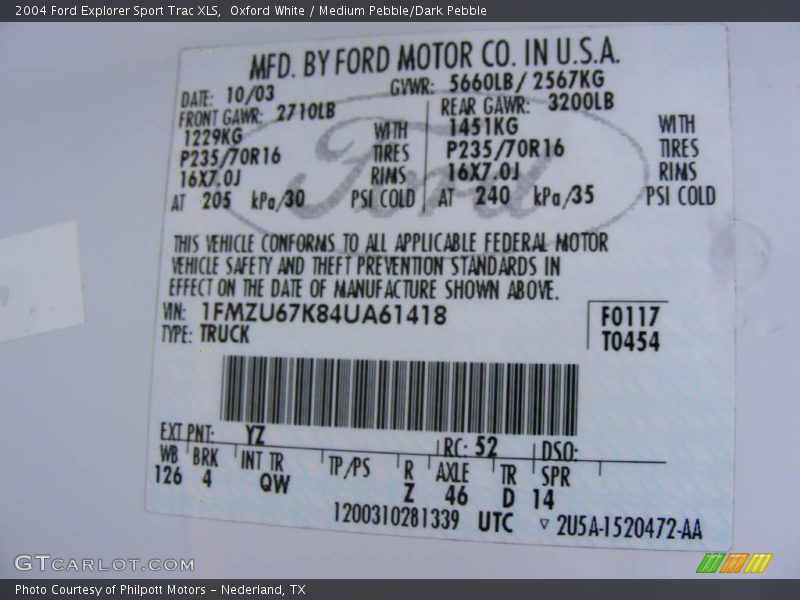 Oxford White / Medium Pebble/Dark Pebble 2004 Ford Explorer Sport Trac XLS