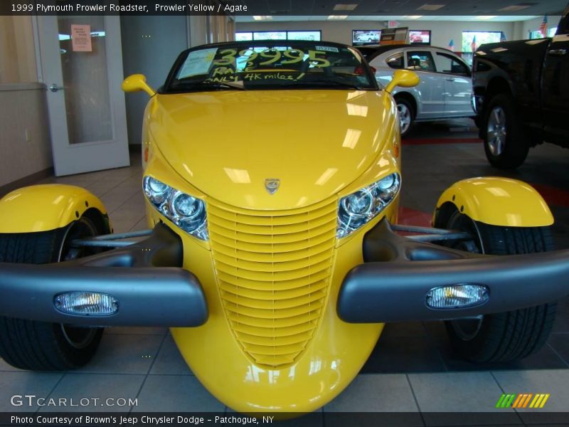 Prowler Yellow / Agate 1999 Plymouth Prowler Roadster