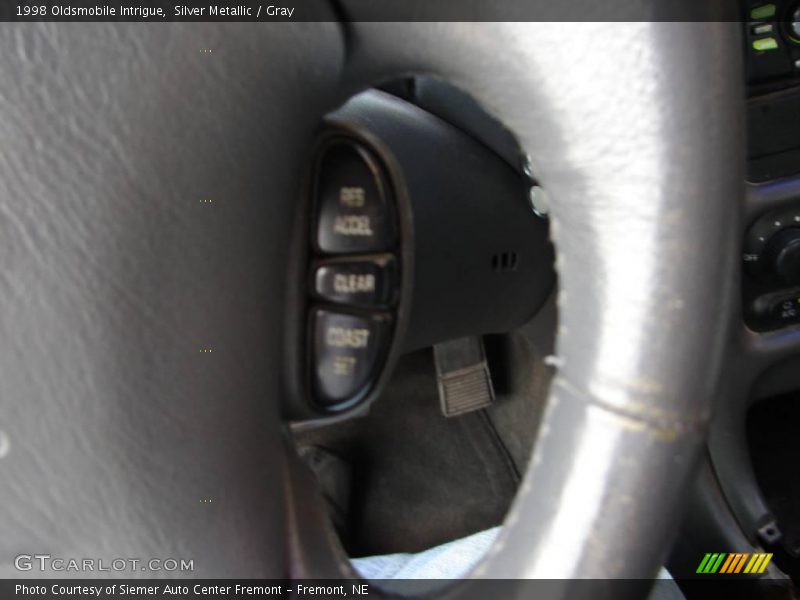 Silver Metallic / Gray 1998 Oldsmobile Intrigue