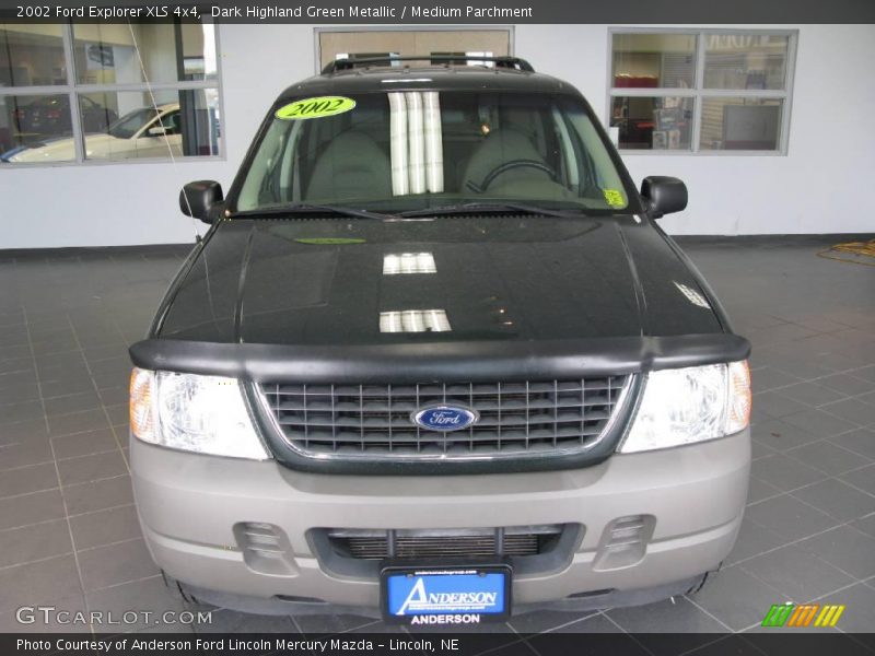 Dark Highland Green Metallic / Medium Parchment 2002 Ford Explorer XLS 4x4