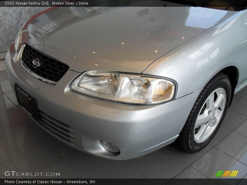 Molten Silver / Stone 2002 Nissan Sentra GXE