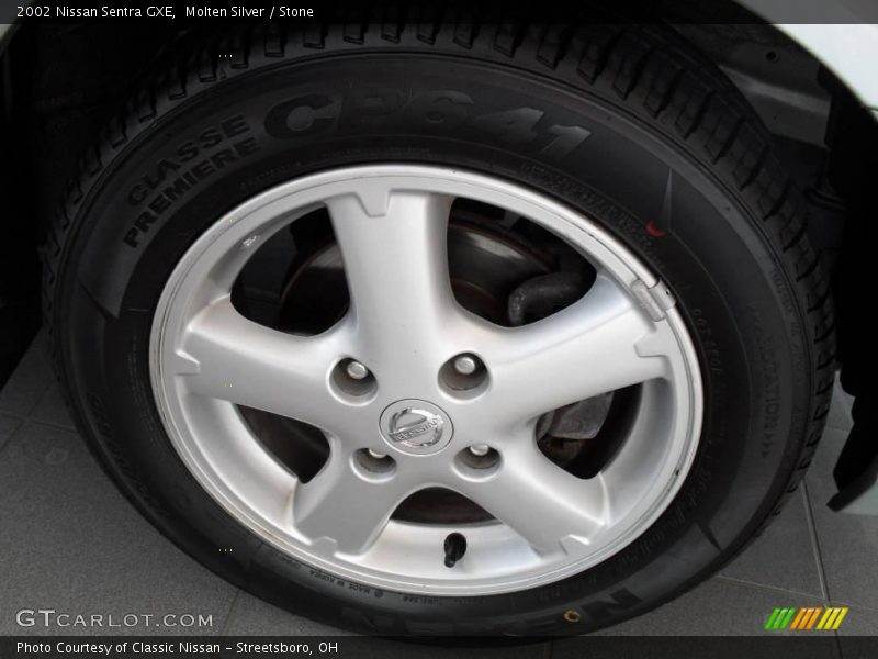 Molten Silver / Stone 2002 Nissan Sentra GXE