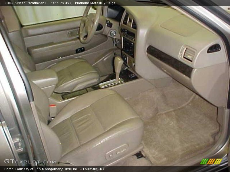 Platinum Metallic / Beige 2004 Nissan Pathfinder LE Platinum 4x4