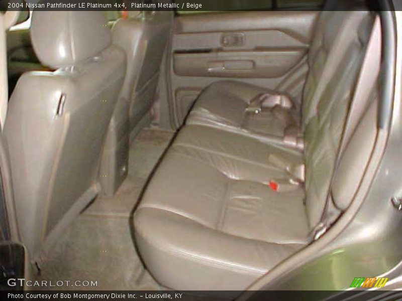 Platinum Metallic / Beige 2004 Nissan Pathfinder LE Platinum 4x4