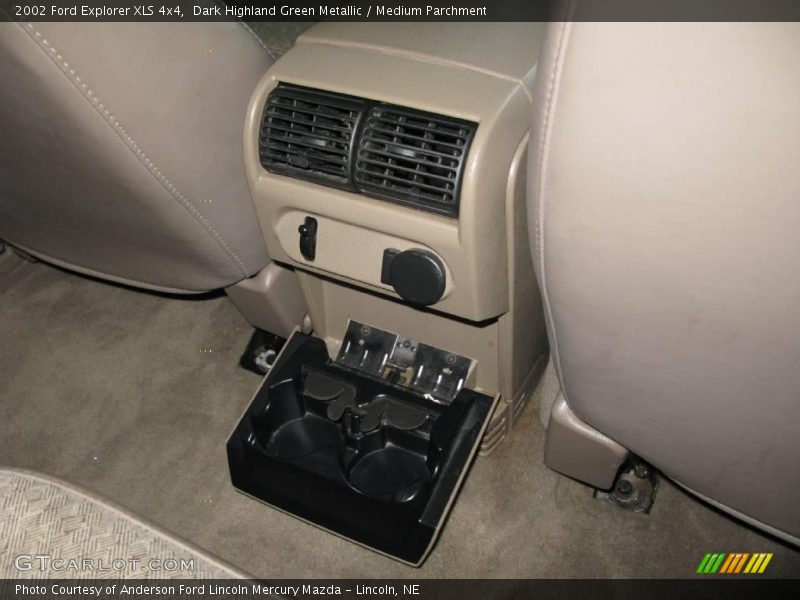 Dark Highland Green Metallic / Medium Parchment 2002 Ford Explorer XLS 4x4