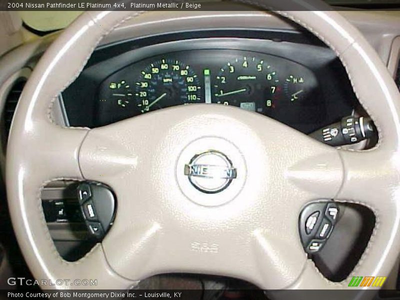 Platinum Metallic / Beige 2004 Nissan Pathfinder LE Platinum 4x4