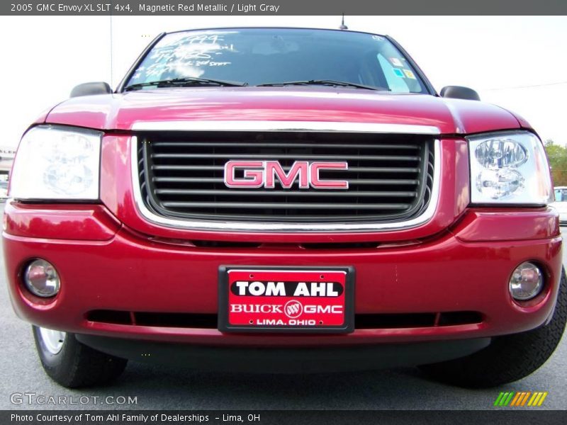 Magnetic Red Metallic / Light Gray 2005 GMC Envoy XL SLT 4x4