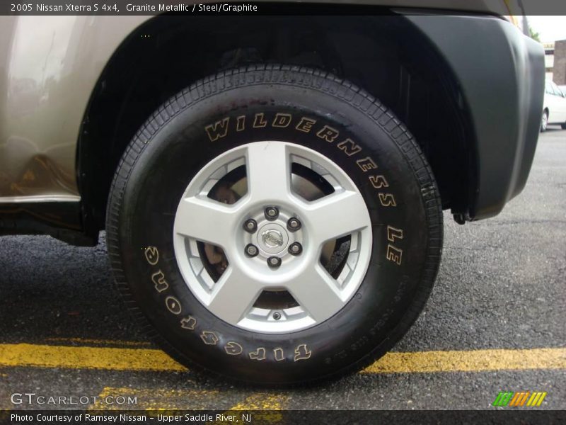 Granite Metallic / Steel/Graphite 2005 Nissan Xterra S 4x4