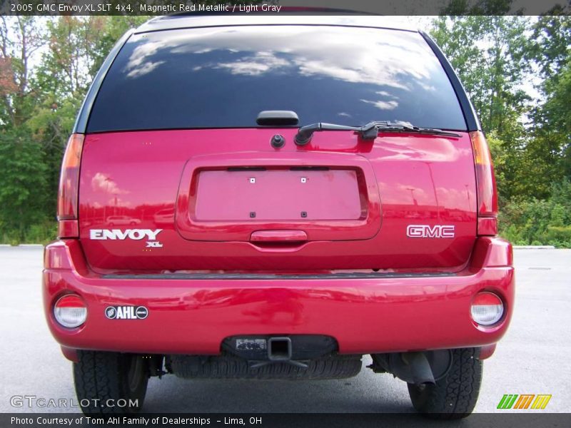 Magnetic Red Metallic / Light Gray 2005 GMC Envoy XL SLT 4x4