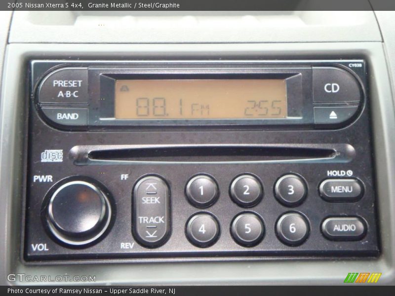 Granite Metallic / Steel/Graphite 2005 Nissan Xterra S 4x4
