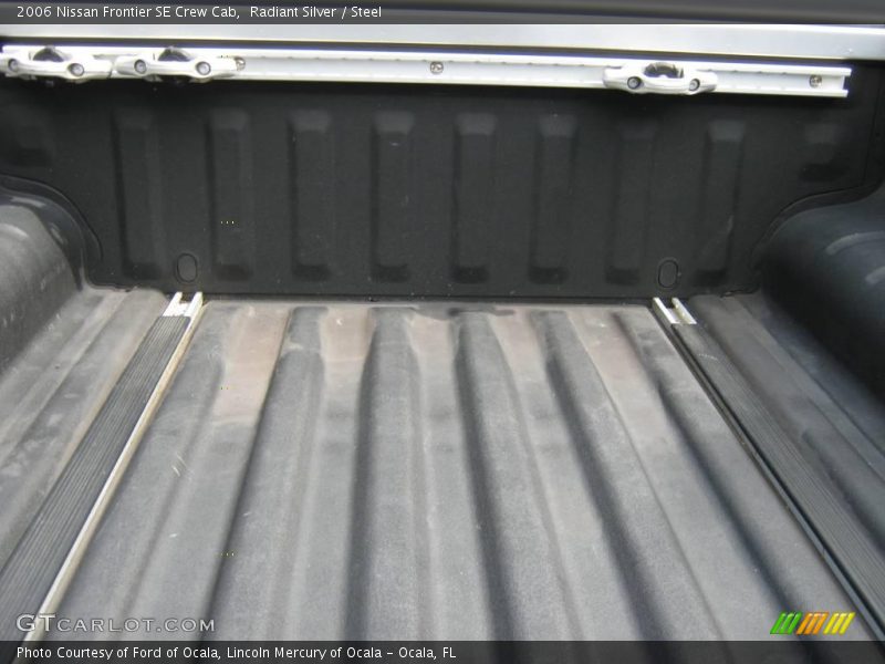 Radiant Silver / Steel 2006 Nissan Frontier SE Crew Cab