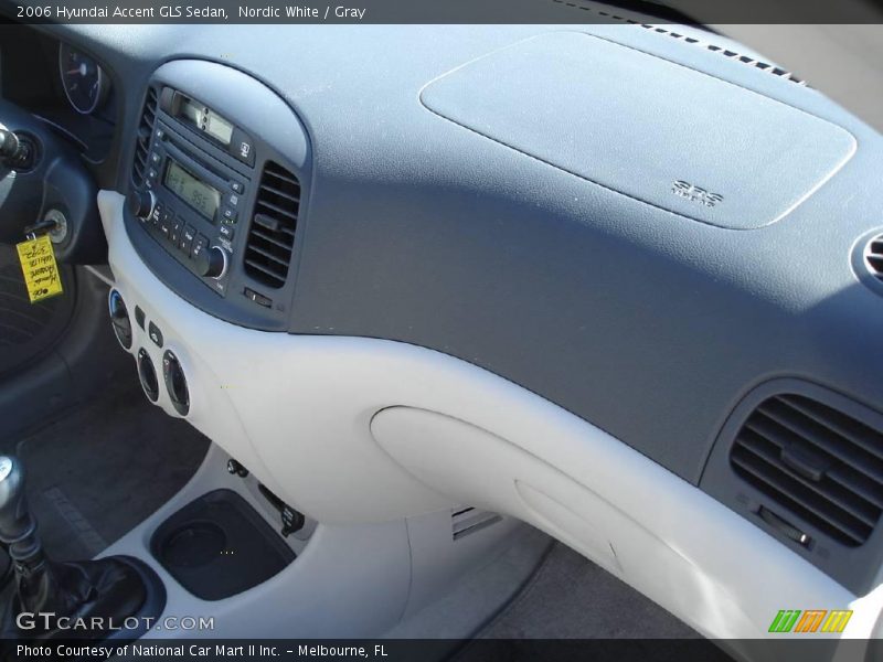 Nordic White / Gray 2006 Hyundai Accent GLS Sedan