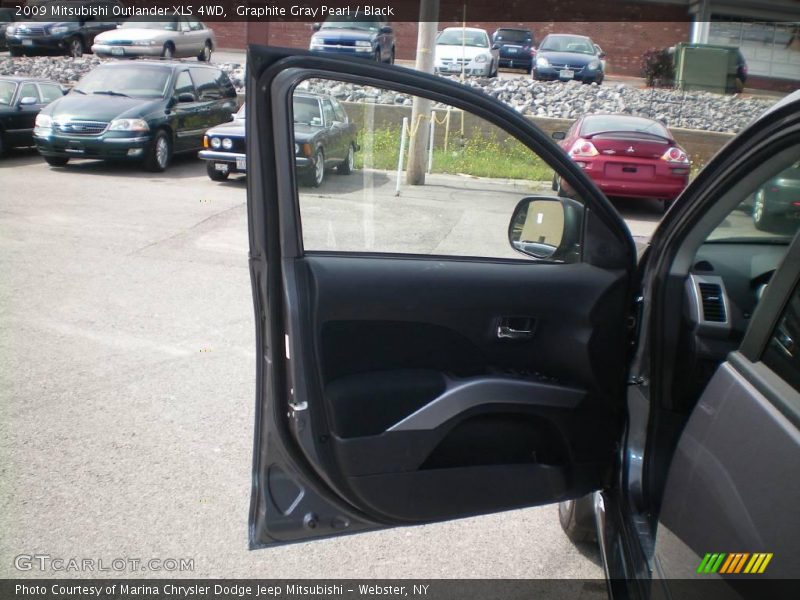 Graphite Gray Pearl / Black 2009 Mitsubishi Outlander XLS 4WD