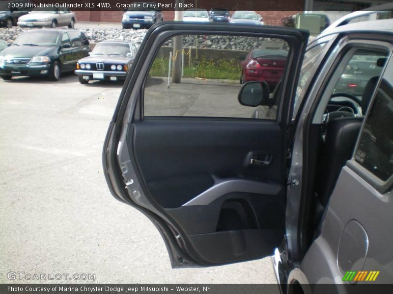 Graphite Gray Pearl / Black 2009 Mitsubishi Outlander XLS 4WD
