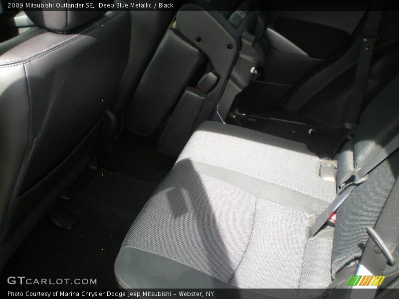 Deep Blue Metallic / Black 2009 Mitsubishi Outlander SE