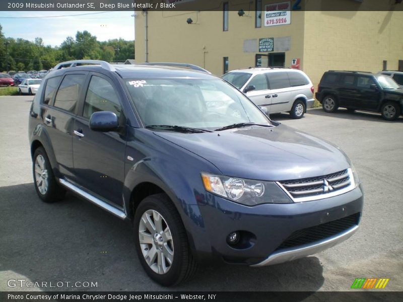 Deep Blue Metallic / Black 2009 Mitsubishi Outlander SE
