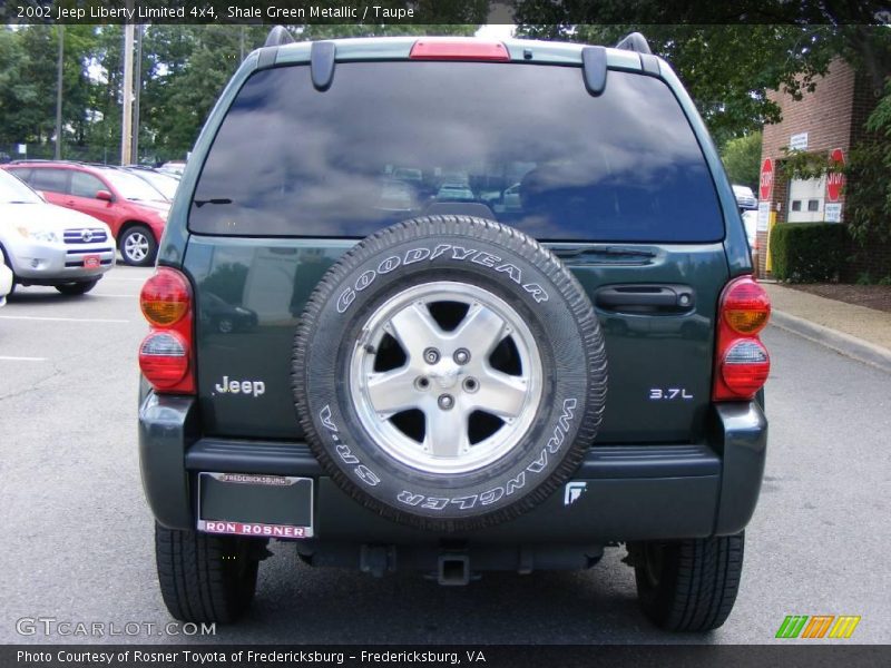 Shale Green Metallic / Taupe 2002 Jeep Liberty Limited 4x4