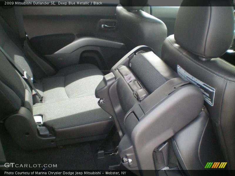 Deep Blue Metallic / Black 2009 Mitsubishi Outlander SE