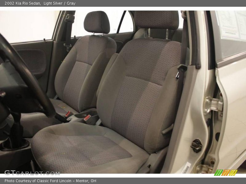 Light Silver / Gray 2002 Kia Rio Sedan