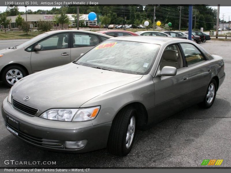 Antique Sage Pearl Metallic / Beige 1998 Lexus ES 300