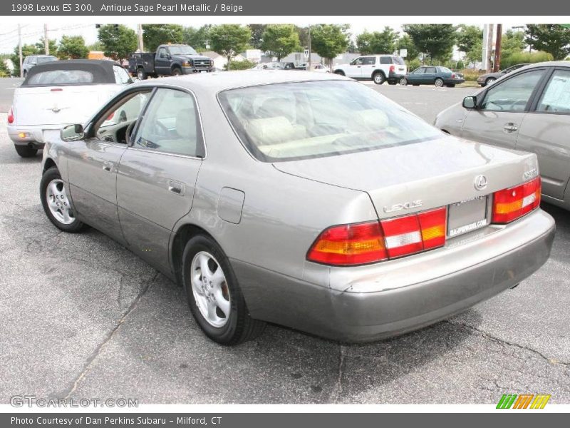 Antique Sage Pearl Metallic / Beige 1998 Lexus ES 300