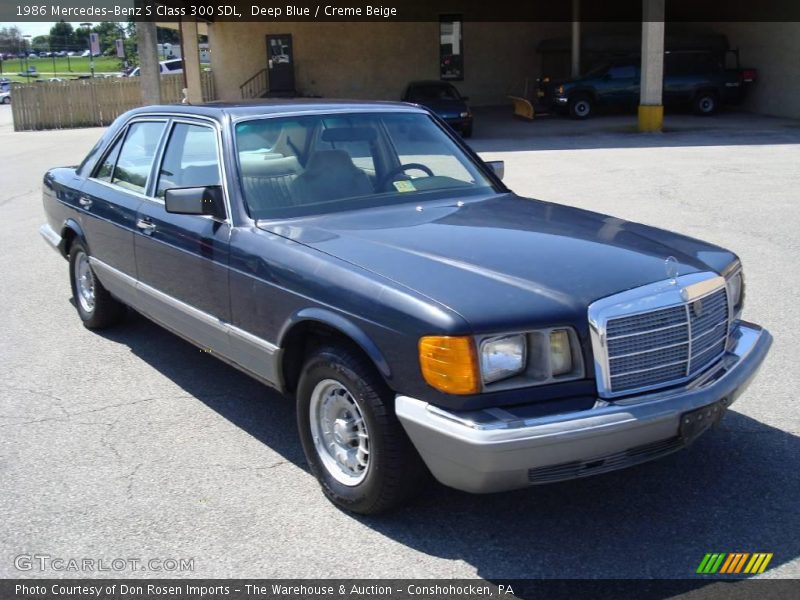 Deep Blue / Creme Beige 1986 Mercedes-Benz S Class 300 SDL