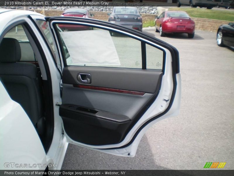 Dover White Pearl / Medium Gray 2010 Mitsubishi Galant ES