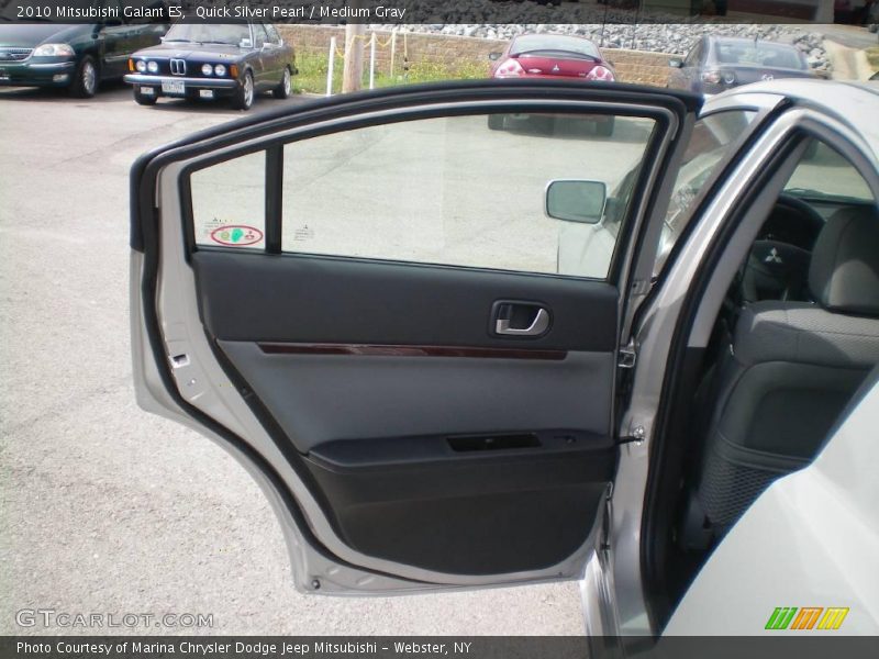 Quick Silver Pearl / Medium Gray 2010 Mitsubishi Galant ES