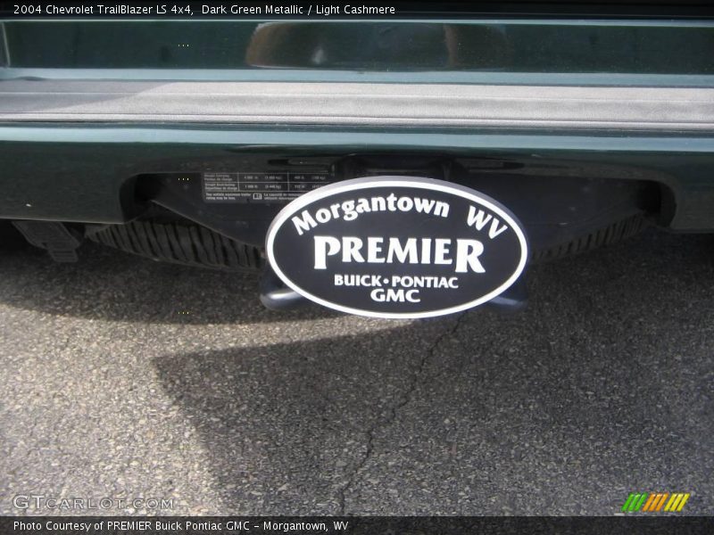 Dark Green Metallic / Light Cashmere 2004 Chevrolet TrailBlazer LS 4x4