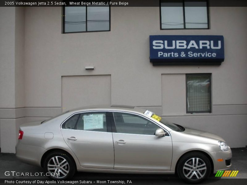 Wheat Beige Metallic / Pure Beige 2005 Volkswagen Jetta 2.5 Sedan