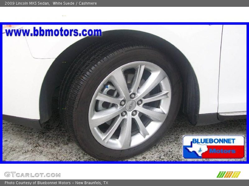 White Suede / Cashmere 2009 Lincoln MKS Sedan