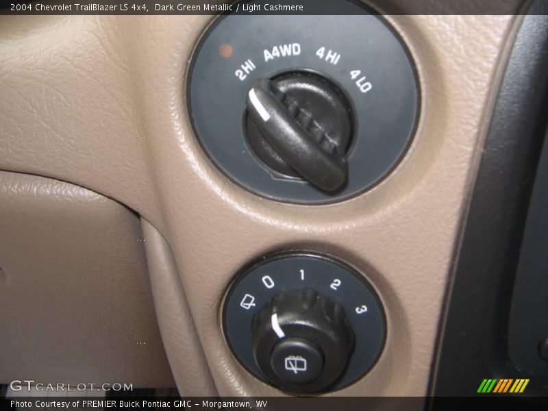 Dark Green Metallic / Light Cashmere 2004 Chevrolet TrailBlazer LS 4x4