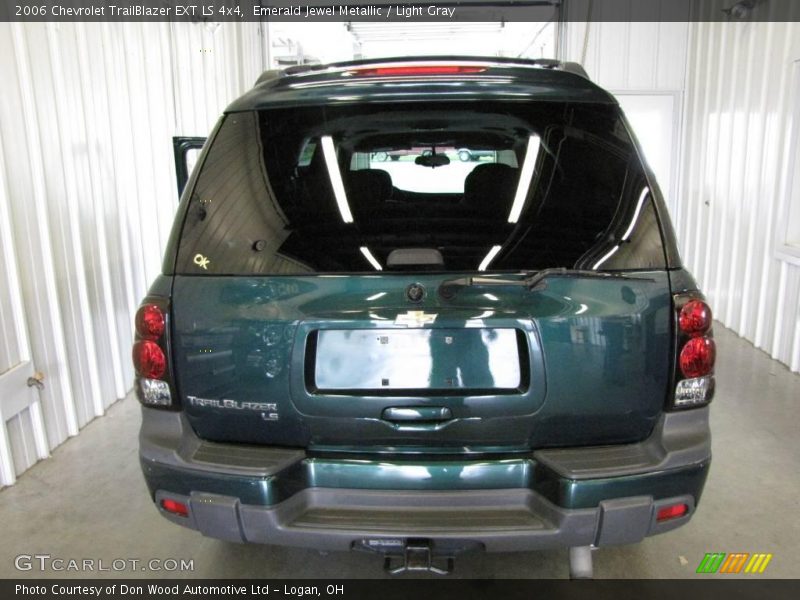 Emerald Jewel Metallic / Light Gray 2006 Chevrolet TrailBlazer EXT LS 4x4