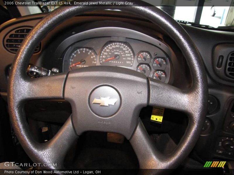 Emerald Jewel Metallic / Light Gray 2006 Chevrolet TrailBlazer EXT LS 4x4