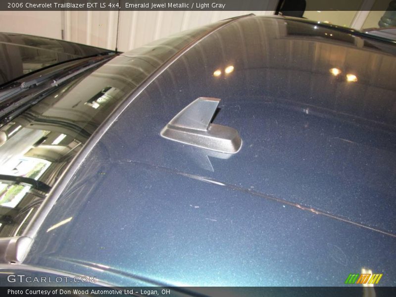 Emerald Jewel Metallic / Light Gray 2006 Chevrolet TrailBlazer EXT LS 4x4