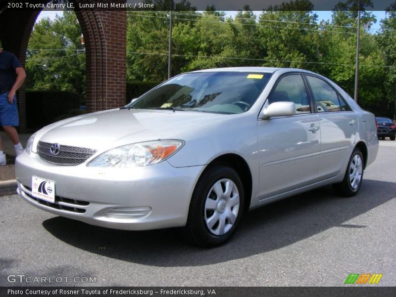 Lunar Mist Metallic / Stone 2002 Toyota Camry LE
