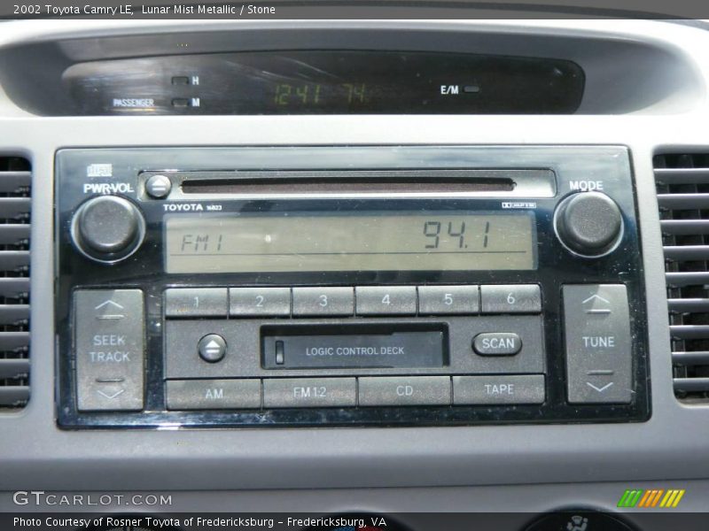 Lunar Mist Metallic / Stone 2002 Toyota Camry LE