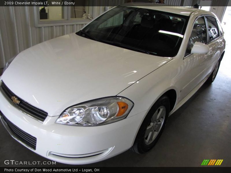 White / Ebony 2009 Chevrolet Impala LT