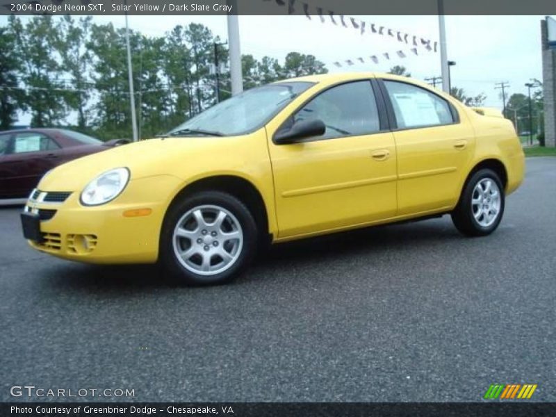 Solar Yellow / Dark Slate Gray 2004 Dodge Neon SXT