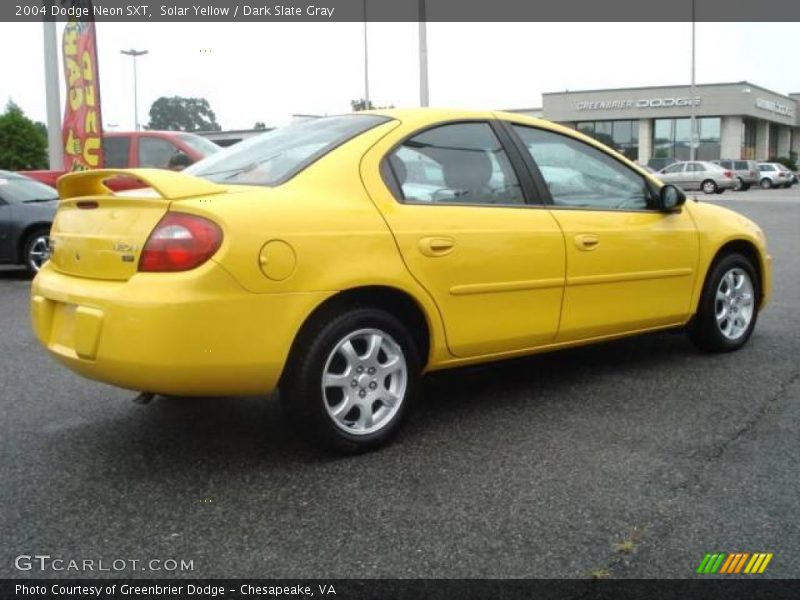Solar Yellow / Dark Slate Gray 2004 Dodge Neon SXT